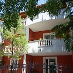 Petra Marina