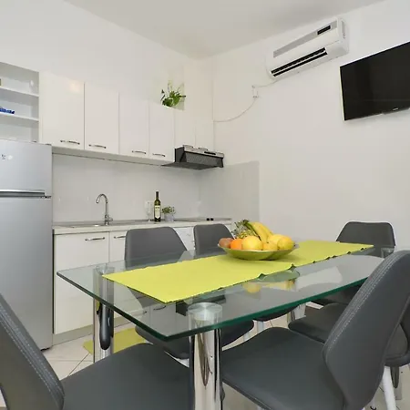 Apartment Petra *