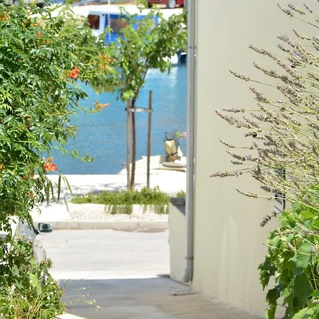 Petra Appartement *